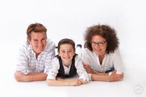 Studio Image d’un Jour Lambersart Photographe Lambersart - shooting photos - photo de famille - prise de vue studio Lille - shooting Lambersart - shooting Lille - prise de vue Lille - souvenirs - complicité - séance photo Lille - photo de famille - photographier -